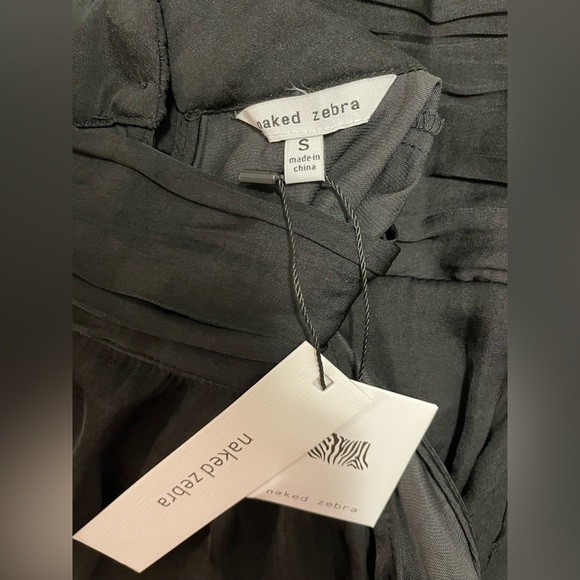 Not for Sale - Black sleeveless Naked Zebra silky (polyester) top - Picture 3 of 4